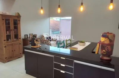 Casa com 3 quartos à venda na Avenida Engenheiro Paulo Frontin, Parque Santa Edwiges, Bauru