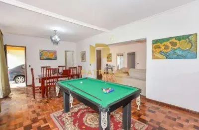 Casa com 4 quartos à venda no Parolin, Curitiba 