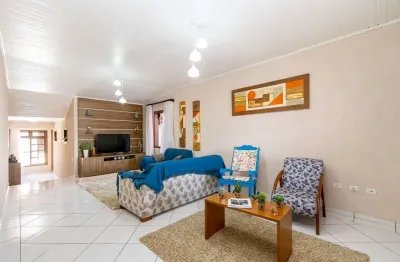 Casa com 4 quartos à venda na Rua Assis Figueiredo, 159, Guaíra, Curitiba