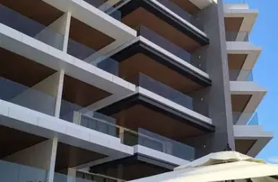 Mansão suspensa 380m² – 4 suítes – frente mar – cyano exclusive residences barra