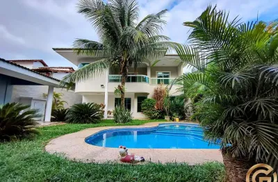 Mansão 638m² – 4 suítes – piscina – condomínio de luxo praia do pontal
