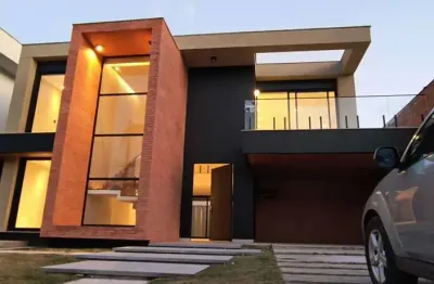 Casa contemporânea dúplex, 4 suítes, assinada por arquiteto, próxima ao vogue square.