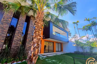 Mansão alto padrão, até 6 suítes, 1550m², quadra de areia, campo de futebol, em condomínio de luxo na barra da tijuca.