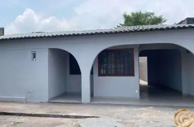 Casa a venda. excelente oportunidade em campo grande com localização privilegiada na estrada do campinho.