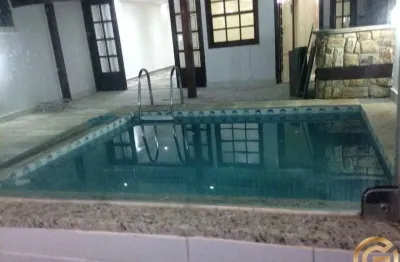 Casa com 4 quartos para alugar na Barra da Tijuca, Rio de Janeiro 