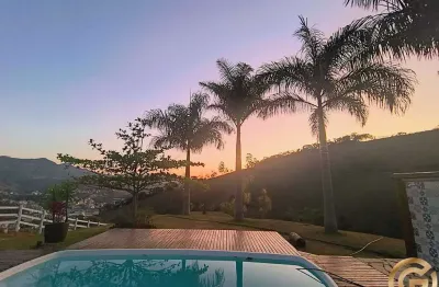 Sítio colonial exclusivo em lima duarte, junto ao parque estadual ibitipoca – mg 20.000 m²