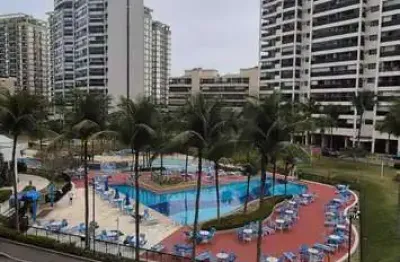 Apartamento reformado à venda – condomínio waterways | frente mar – barra da tijuca