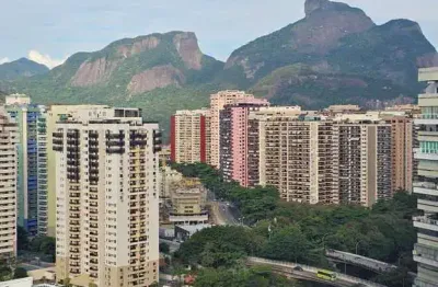 Cobertura Dúplex, 220m², Wonderful Ocean Suites, Quadra da Praia da Barra da Tijuca