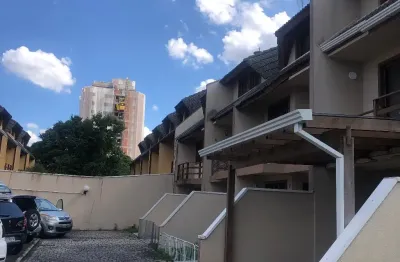 Casa em condomínio fechado com 3 quartos à venda no Capão da Imbuia, Curitiba 