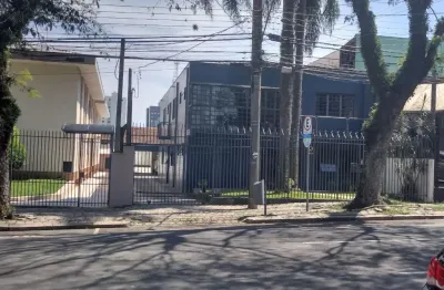 Casa comercial com 5 salas à venda no Bacacheri, Curitiba 