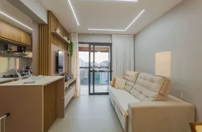 Apartamento 2 dormitórios (1 suíte) - totalmente mobiliado - 2 vagas cobertas - infraestrutura completa