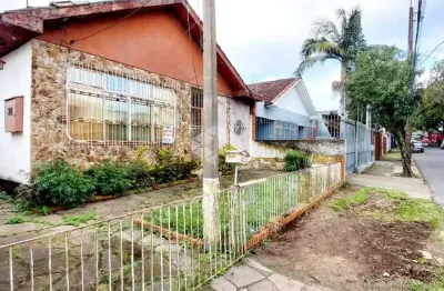 Casa com 3 quartos à venda na Rua Sylvio Sanson, 507, Sarandi, Porto Alegre