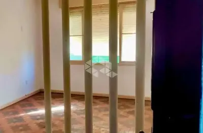 Apartamento 03 dormitórios e 02 banheiros no bairro são joão