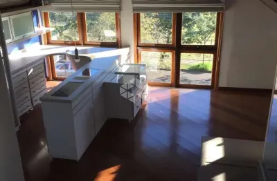Imobiliária crédito real, vende casa com 4 quartos sendo 1 suíte master, no bairro jardim planalto