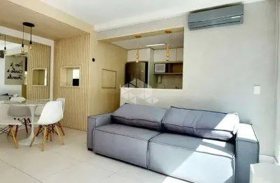 Apartamento garden de 1 quarto, terraço privativo e garagem