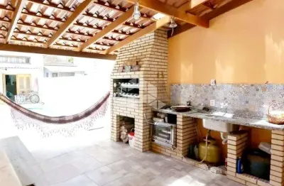 Casa com 3 quartos à venda na Rua Barão do Amazonas, 2057, Partenon, Porto Alegre