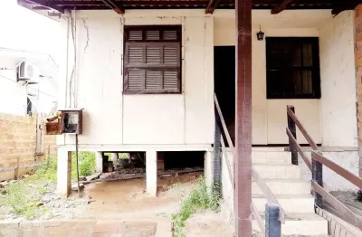 Casa com 2 quartos à venda na Professor Wilson Larré Pereira, 578, Morada da Colina, Guaíba