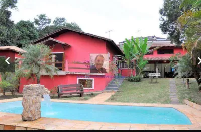 Linda casa em condomínio vila verde km 36 raposo tavares.