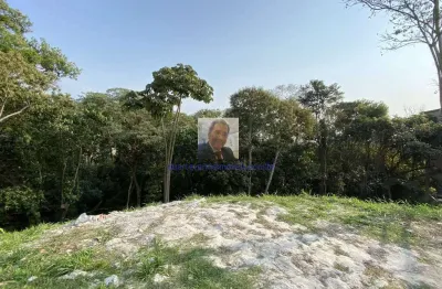 Terreno à venda na Chácara Moinho Velho, Carapicuíba 