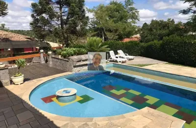 Vende-se casa no cond. recanto suiço - térrea com 4 sts e lazer completo!
