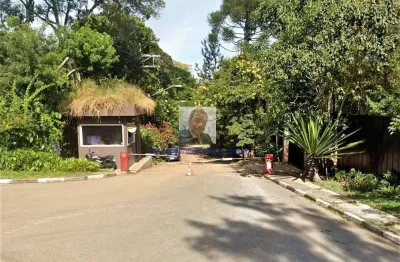 Vende-se lote 907,00 m² - bolsão fechado no miolo da granja viana!