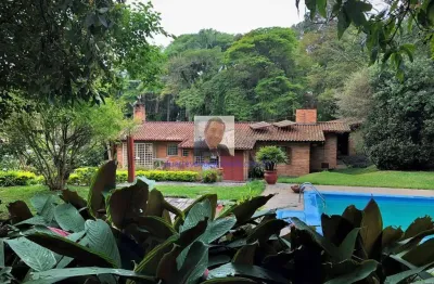Casa no miolo granja - ótima localização, 2.500m², térrea. lazer c/ piscina