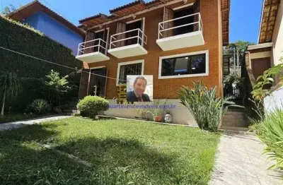Casa 3dorm/1suíte, area gormet, 4 vagas, cond. vila verde km 36 rt.