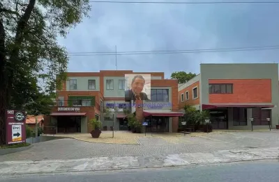Sala comercial aluga-se ou vende-se no centro comercial áarea - salas 1 e 2