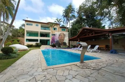 Aluga-se ou vende-se linda casa  3 suítes, pisc  cond. vila verde, km 36 d
