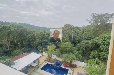 Aluga-se ou vende-se casa, 4 dorm/2suítes, piscina, àrea gourmet. km 36 rt 