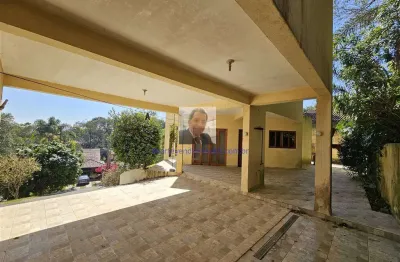 Aluga-se 3dorm/1suíte, 4 vagas,  no cond. vila verde, km 36 da raposo tav