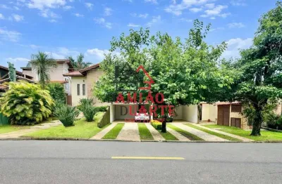 Vende-se Casa 4 dorms / 2 suítes, 90% TÉRREA, salão festas gourmet, piscina