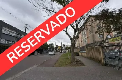 Apartamento a venda no bairro sítio cercado com 2 dormitórios por r  220.000,00