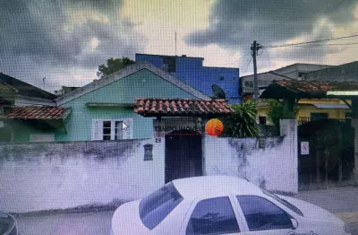 Casa comercial com 1 sala para alugar na Rua Nilo de Freitas, Largo da Batalha, Niterói
