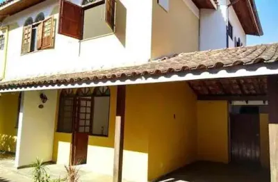 Casa com 2 dormitórios à venda, 85 m² por r$ 430.000,00 - itaipu - niterói/rj