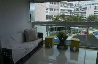 Apartamento com três quartos ,lazer completo em camboinhas