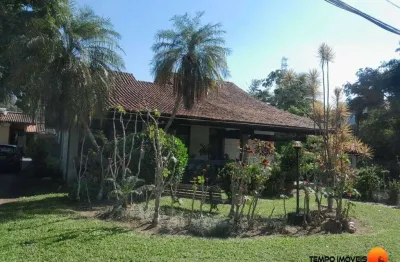 Casa com 5 dormitórios à venda, 550 m² por r$ 1.100.000,00 - maria paula - niterói/rj