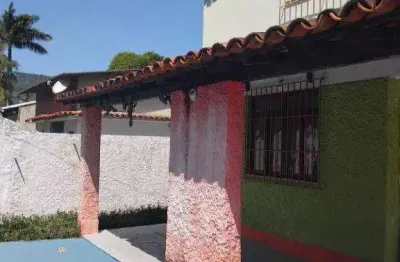 Casa com 4 dormitórios para alugar, 231 m² por r$ 4.500,65/mês - itaipu - niterói/rj
