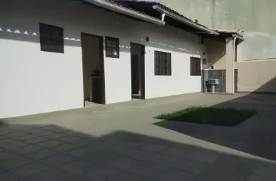 Casa com 2 dormitórios para alugar, 55 m² por r$ 2.000,01/mês - serra grande - niterói/rj