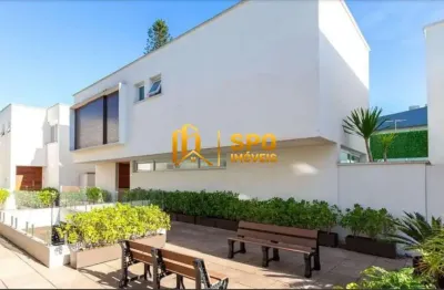 Cond quadrifólio, casa de 365 metros com 4 suites e 6 vagas na região do brooklin.