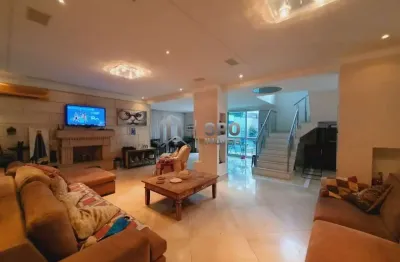 Excelente sobrado no bolsão city campo grande, 4 dormitórios, 4 suítes, sala ampla para 4 ambientes