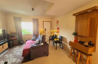 Sobrado a venda no condomínio residencial saint germain, com 3 suítes e 4 banheiros