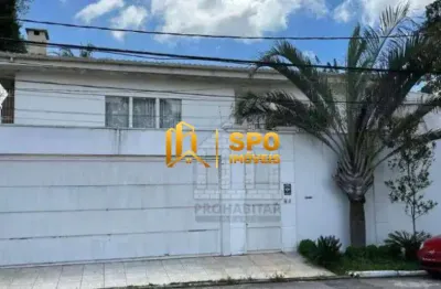 Casa no bolsão  reformada com 4 quartos ,3 suités , 3 banheiros ,vaga para 6 carros