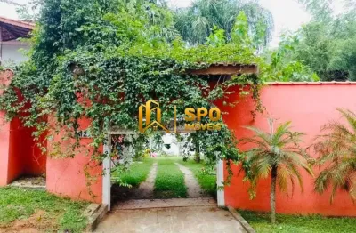 Casa em condomínio com 4 quartos, 1 suite , piscina , hidromassagem , sauna