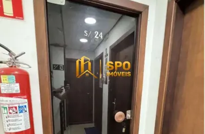 Sala  com 30 metros com ar condiocionado banheiro individual  no centro de santo amaro