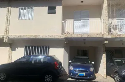 Casa em condomínio fechado com 3 quartos à venda na Rua Enéas de Barros, Vila Santana, São Paulo