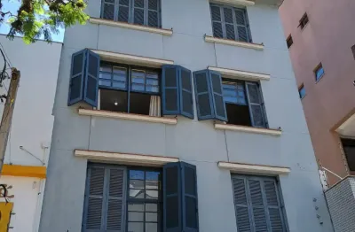 Apartamento com 3 quartos para alugar na Rua Garibaldi, 181, Bom Fim, Porto Alegre