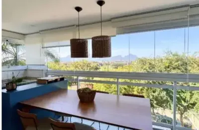 Apartamento com 02 quartos, 82m² e infra completa na barra da tijuca/ rio de janeiro.