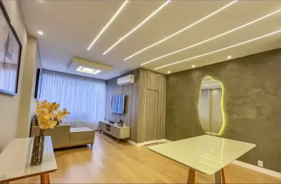 Apartamento à venda no flamengo com sala, 3 quartos(1 suite), cozinha e vaga de garagem