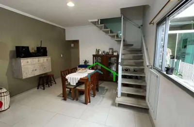 Casa com 3 quartos à venda na Rua Alto Alegre, 1, Vila Gustavo Correia, Carapicuíba